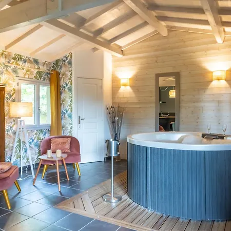 Holiday home Et Privatif La Truffe Saint-Cybranet